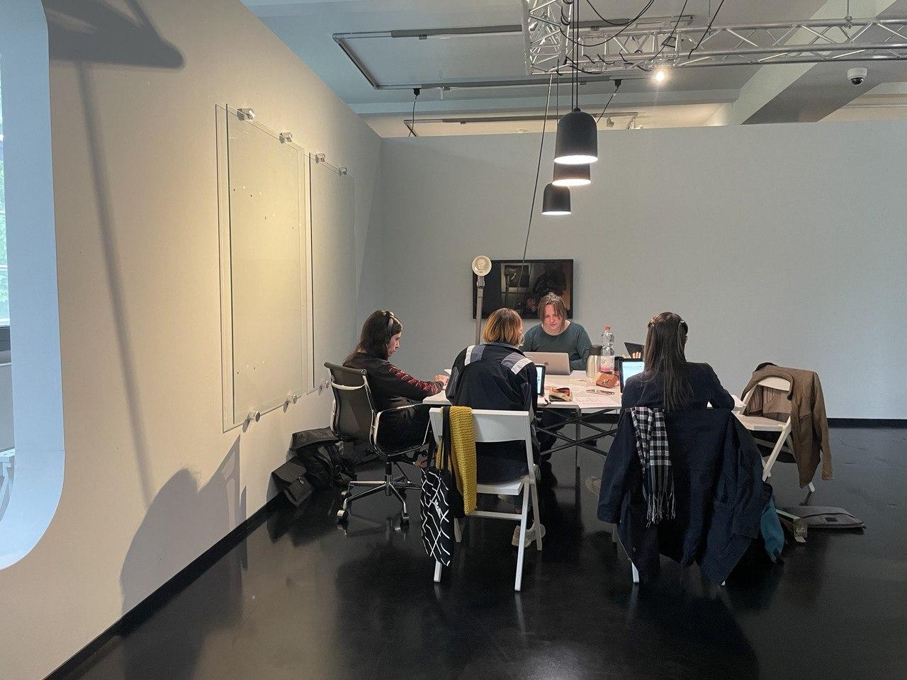 Workshop on the Day of Provenance Research in the Prep Room